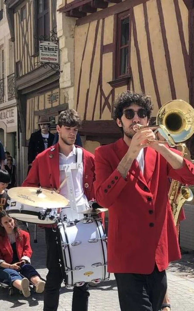 Mjaymza1n2e1otriogi1ntkxowjjytlky2vlowy1owiyyzc1mtq