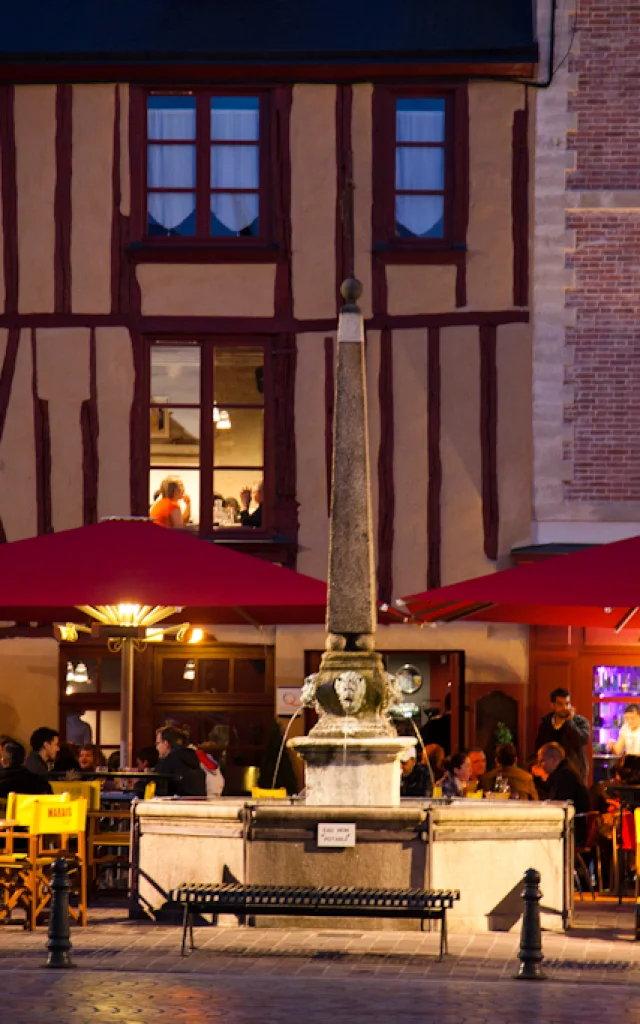 La Ferté-Bernard, ambiance nuit