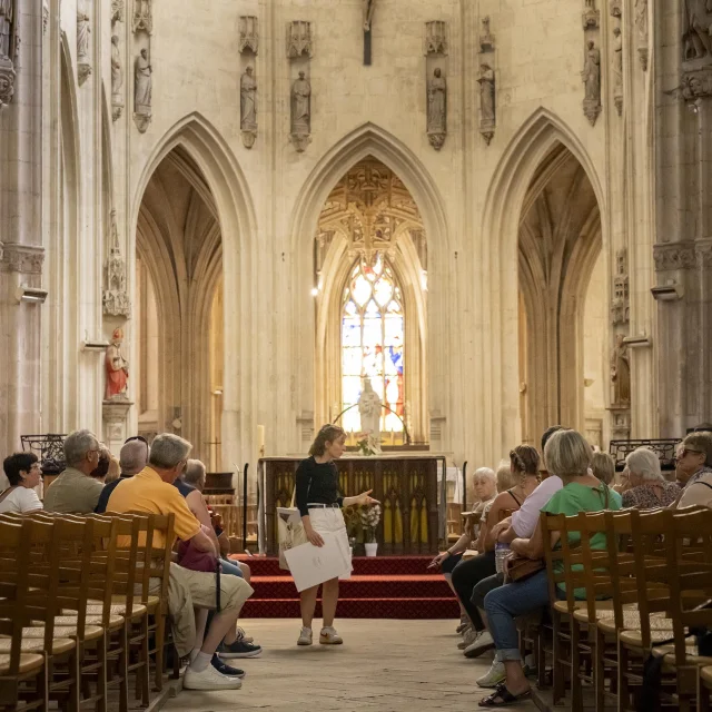 Visite Guidee Eglise Z9n1174